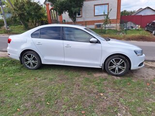 2013 Volkswagen Jetta VI, белый, 980000 рублей, вид 4