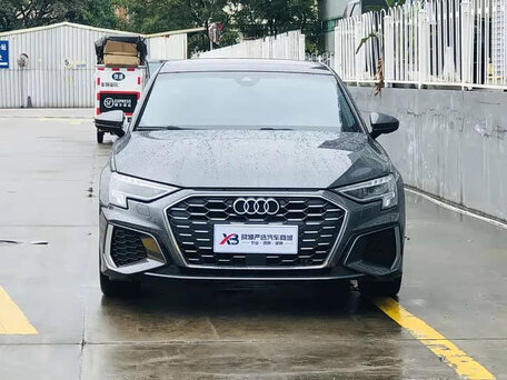 2023 Audi A3 35 TFSI Long IV (8Y), серый, 1815000 рублей, вид 1
