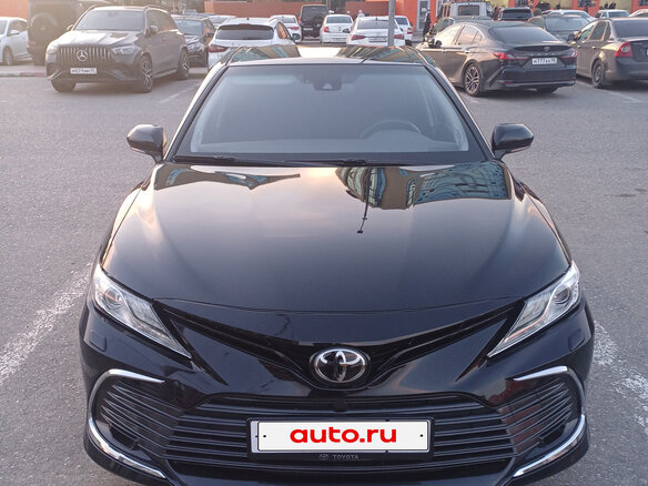 2020 Toyota Camry VIII (XV70), чёрный - вид 1