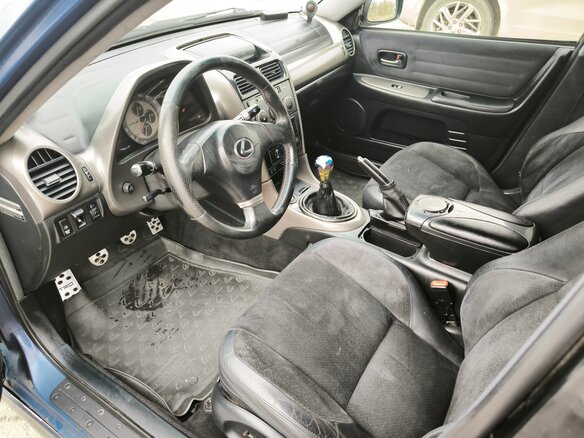 1999 Lexus IS 200 I, синий, 650000 рублей - вид 8