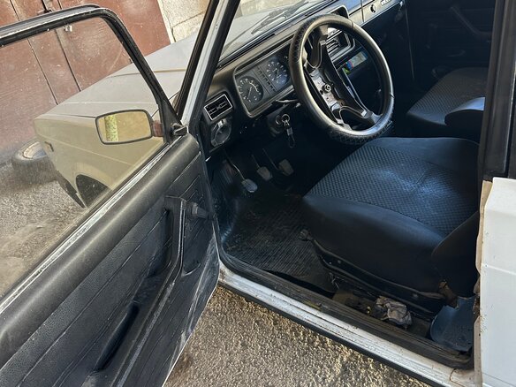 1999 Lada (ВАЗ) 2104 21047, белый, 170000 рублей - вид 6