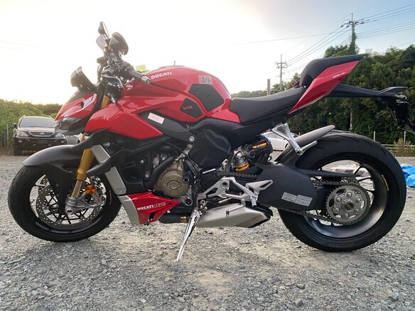 2020 Ducati Streetfighter V4, красный, 1745000 рублей - вид 15