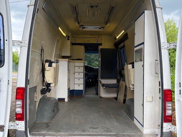 1998 Mercedes-Benz Sprinter, белый, 1150000 рублей - вид 3