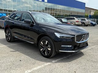 2026 Volvo XC60 II Рестайлинг 2, чёрный, 5500000 рублей, вид 2