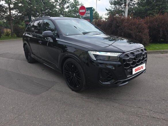 2025 Audi SQ7 I (4M) Рестайлинг 2, чёрный - вид 2