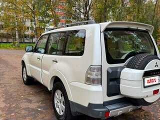 2008 Mitsubishi Pajero IV, белый, 1300000 рублей, вид 4