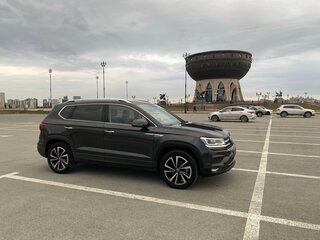 2021 Volkswagen Tharu I, чёрный, 2350000 рублей, вид 1