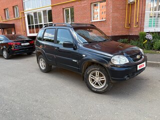 2012 Chevrolet Niva I Рестайлинг, чёрный, 470000 рублей, вид 1