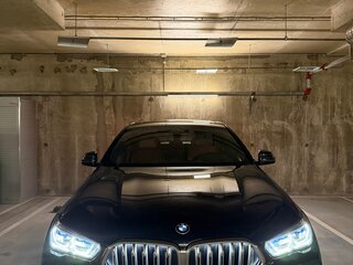 2020 BMW X6 M50d III (G06), чёрный, 7300000 рублей, вид 3