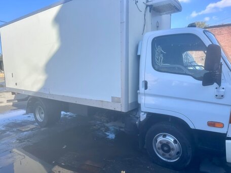 2009 Hyundai Mighty, белый, 1400000 рублей, вид 4