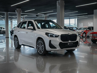 2026 BMW X1 Long 25Li xDrive III (U11/U12), белый, 5800000 рублей, вид 2