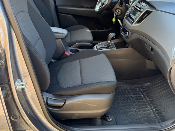 2019 Hyundai Creta I, серый, 1810000 рублей - вид 17