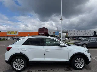 2020 Volkswagen T-Roc I, белый, 3200000 рублей, вид 4