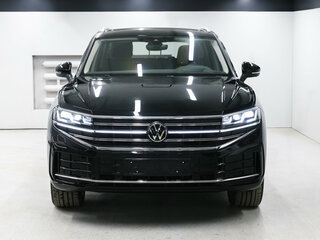 2026 Volkswagen Touareg III Рестайлинг, чёрный, 8200000 рублей, вид 2