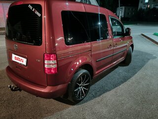 2013 Volkswagen Caddy III Рестайлинг, красный, 1200000 рублей, вид 4
