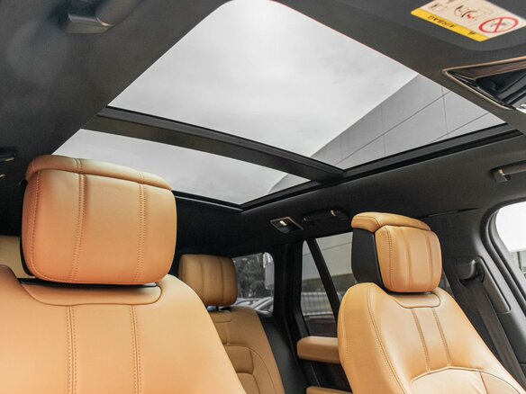 2019 Land Rover Range Rover IV Рестайлинг, серый, 6487000 рублей - вид 26