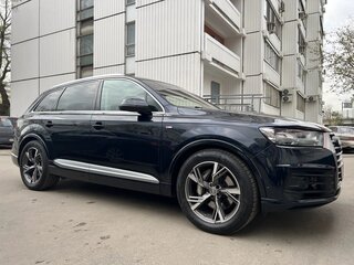 2017 Audi Q7 II (4M), чёрный, 3270000 рублей, вид 4