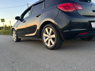 2012 Opel Astra J, чёрный, 650000 рублей, вид 2