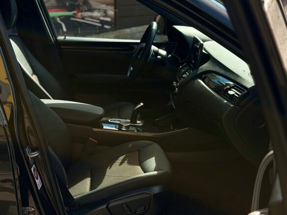 2017 BMW X4 28i I (F26), чёрный, 2800000 рублей - вид 4