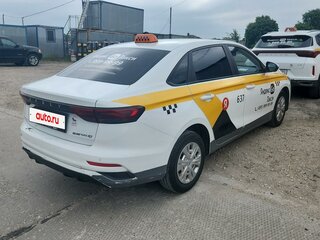 2023 Geely Emgrand II, белый, 1000000 рублей, вид 3