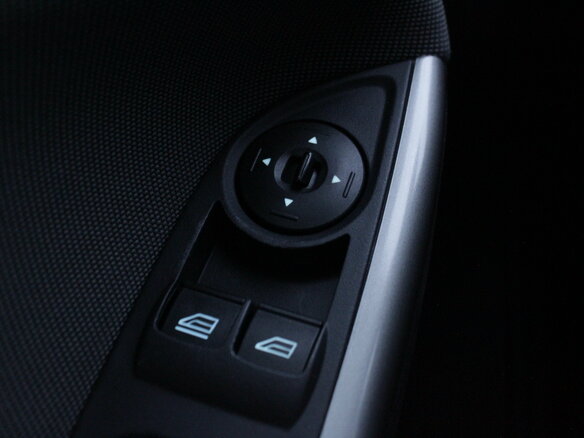 2012 Ford Focus III, белый - вид 18