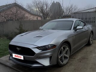 2020 Ford Mustang VI Рестайлинг, серый, 3050000 рублей, вид 3