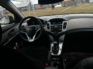2011 Chevrolet Cruze I, чёрный, 600000 рублей, вид 3