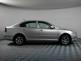 2012 Skoda Octavia II (A5) Рестайлинг, серебристый, 689000 рублей, вид 4