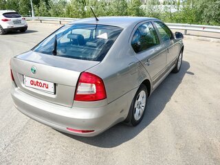 2011 Skoda Octavia DSG7 II (A5) Рестайлинг, серебристый, 620000 рублей, вид 5