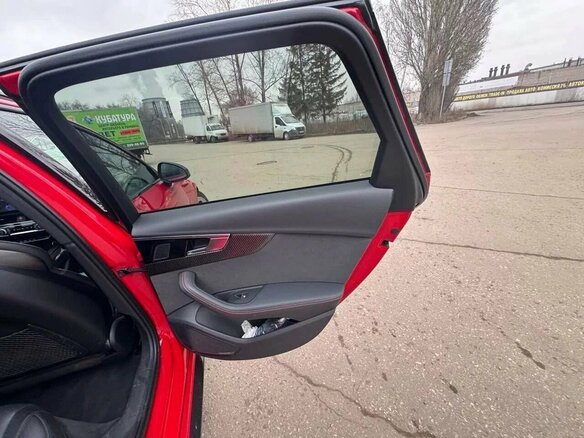 2021 Audi RS 4 IV (B9) Рестайлинг, красный, 9400000 рублей - вид 18