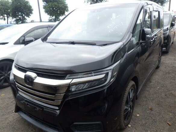 2021 Honda Stepwgn Spada V Рестайлинг, чёрный, 2450000 рублей