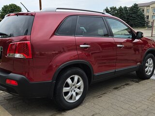 2011 Kia Sorento II, красный, 1159000 рублей, вид 5