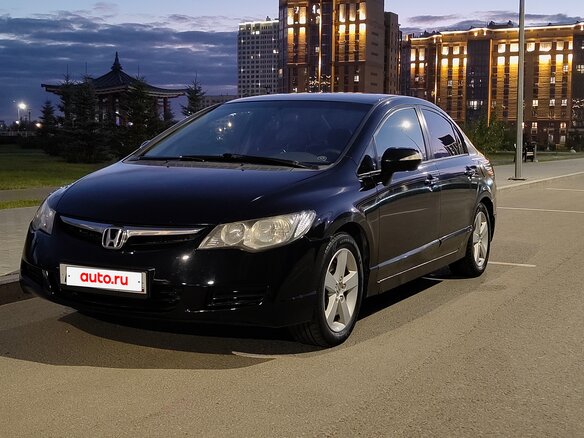 2007 Honda Civic VIII, чёрный, 695000 рублей - вид 2