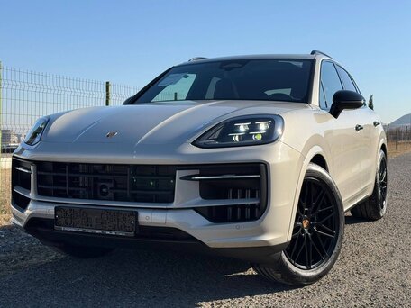 2026 Porsche Cayenne III Рестайлинг, серый, 15690000 рублей, вид 1