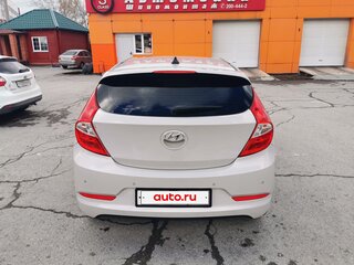 2015 Hyundai Solaris I Рестайлинг, бежевый, 950000 рублей, вид 5