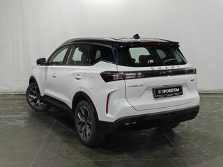 2024 Chery Tiggo 7L I, белый, 2385000 рублей, вид 4