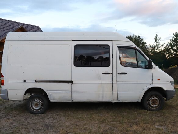 1997 Mercedes-Benz Sprinter, белый, 450000 рублей - вид 5
