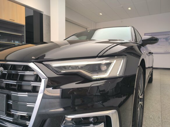 2023 Audi A6 45 TFSI V (C8) Рестайлинг, чёрный, 4990000 рублей - вид 5
