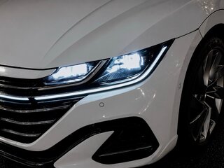 2022 Volkswagen Passat CC 380 TSI II Рестайлинг, белый, 3590000 рублей, вид 2