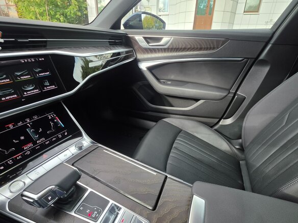 2020 Audi A6 45 TFSI V (C8), синий, 4200000 рублей - вид 17
