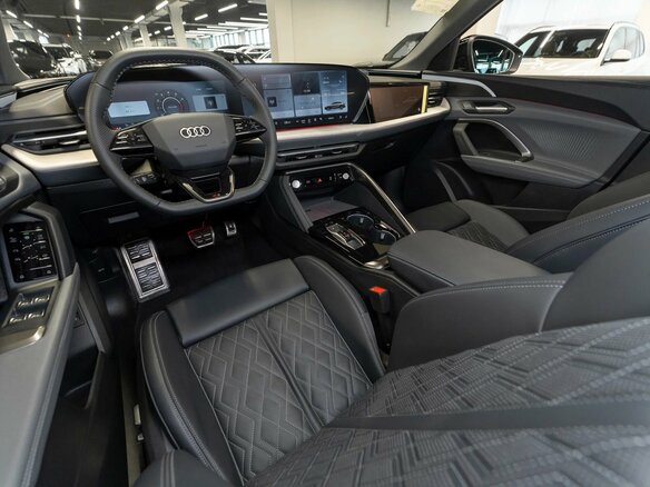 2026 Audi Q5 L III (GU), зелёный, 6350000 рублей - вид 6