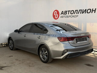 2022 Kia K3 II Рестайлинг, серый, 1614900 рублей, вид 2