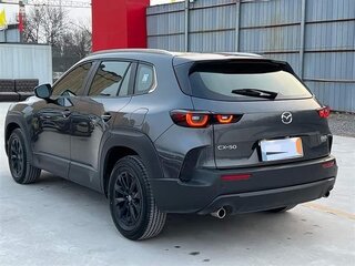 2023 Mazda CX-50, чёрный, 2675000 рублей, вид 4