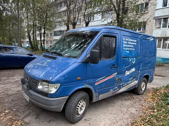 1999 Mercedes-Benz Sprinter, синий, 425000 рублей - вид 2
