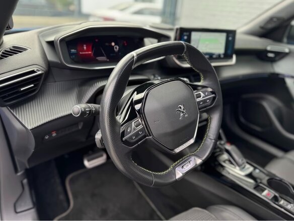 2022 Peugeot 2008 II, синий, 2650000 рублей - вид 7