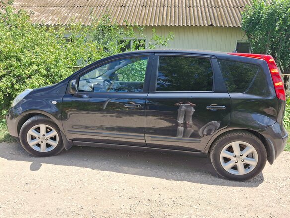 2008 Nissan Note I Рестайлинг, чёрный, 420000 рублей - вид 3