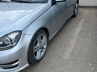 2011 Mercedes-Benz C-Класс 180 III (W204) Рестайлинг, серебристый, 1650000 рублей, вид 1
