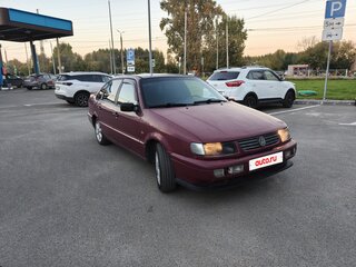 1994 Volkswagen Passat B4, красный, 120000 рублей, вид 2