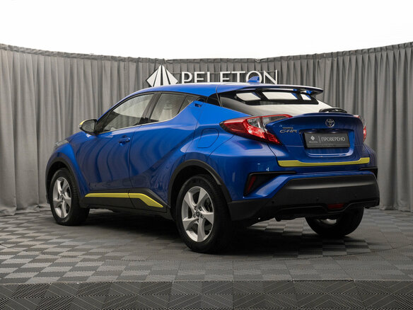 2018 Toyota C-HR I, синий, 2420000 рублей - вид 3