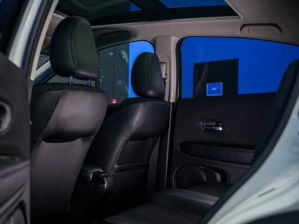 2020 Honda Vezel I Рестайлинг, белый - вид 13